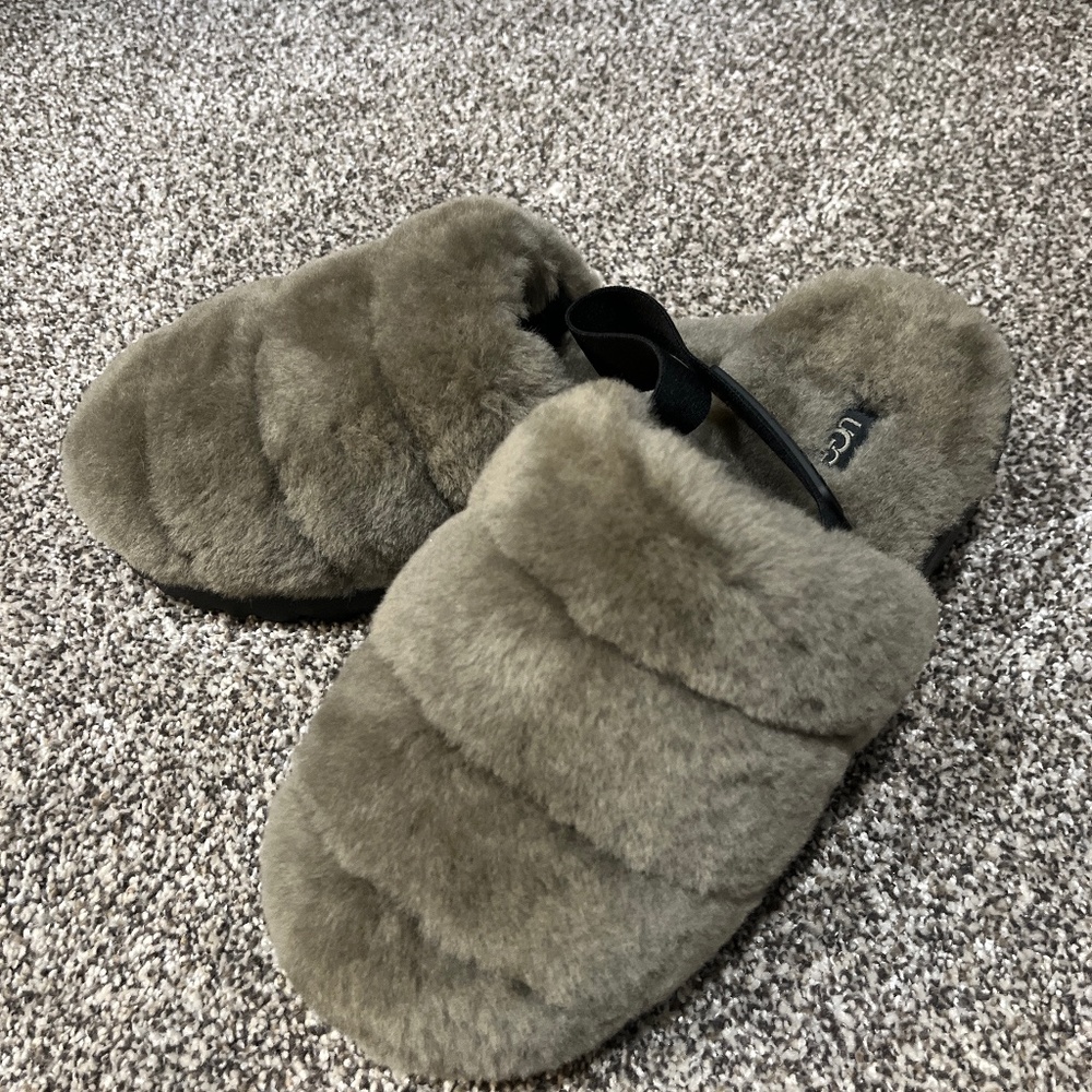 Ugg slippers